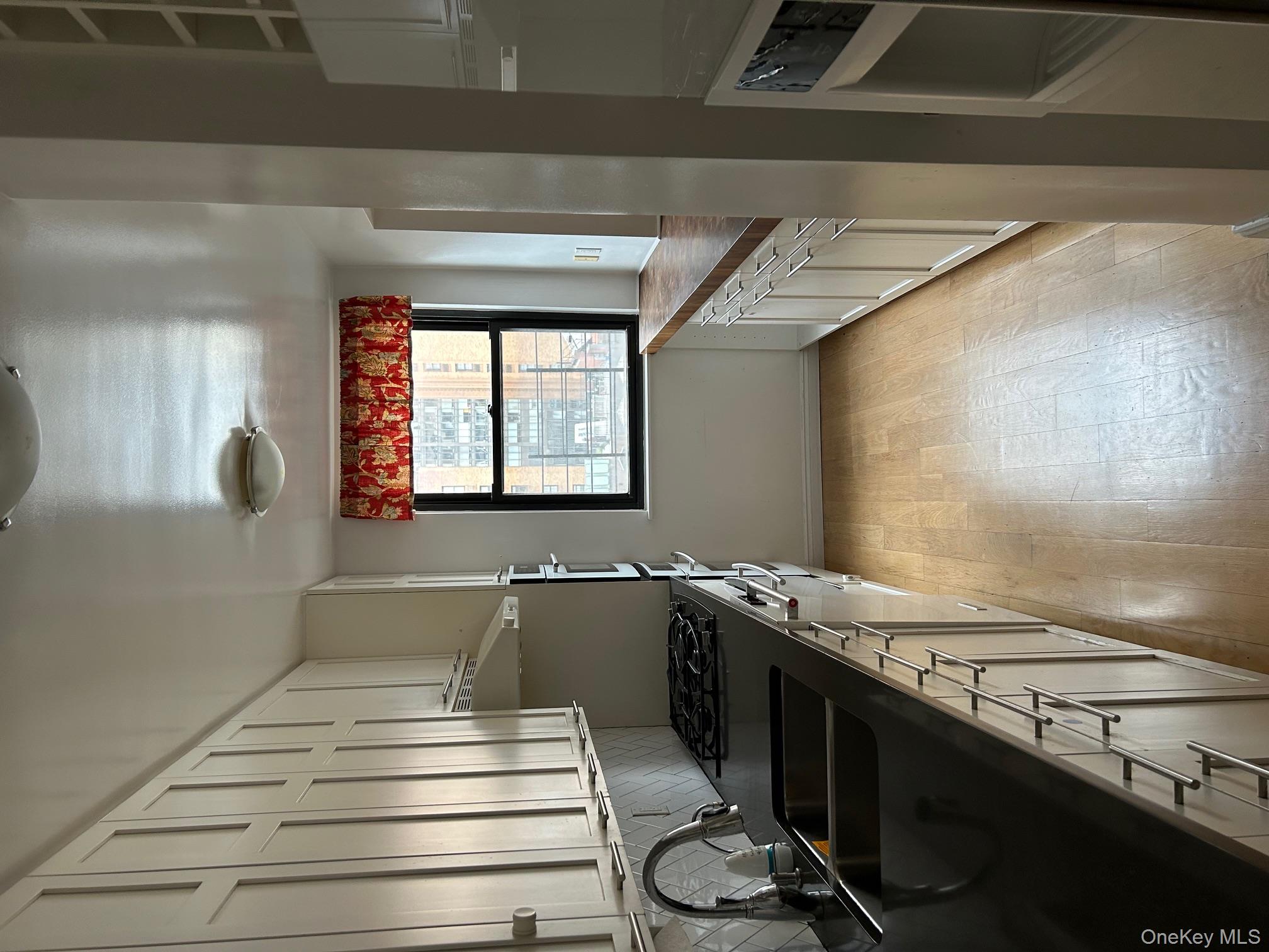 420 E 51st Street 8DE