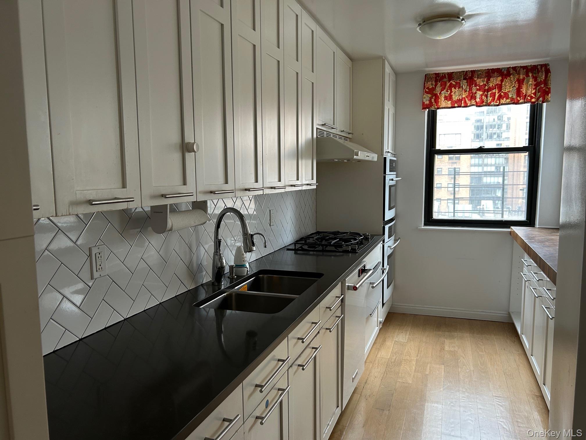 420 E 51st Street 8DE
