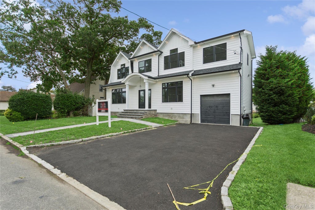 Photo of 1438 Dewey Avenue, North Bellmore, NY 11710 (MLS # 1047839)