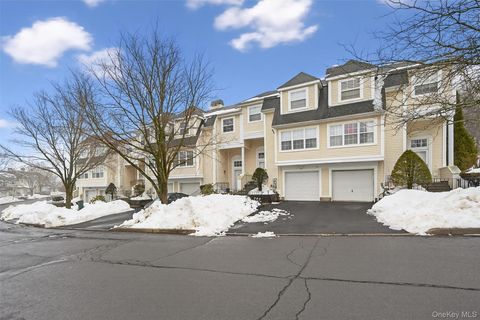 119 Delafield Lane 22D Newburgh NY 12550