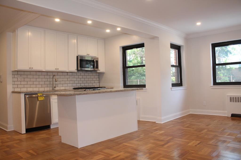 51 White Oak St #1H, New Rochelle, New York image 1