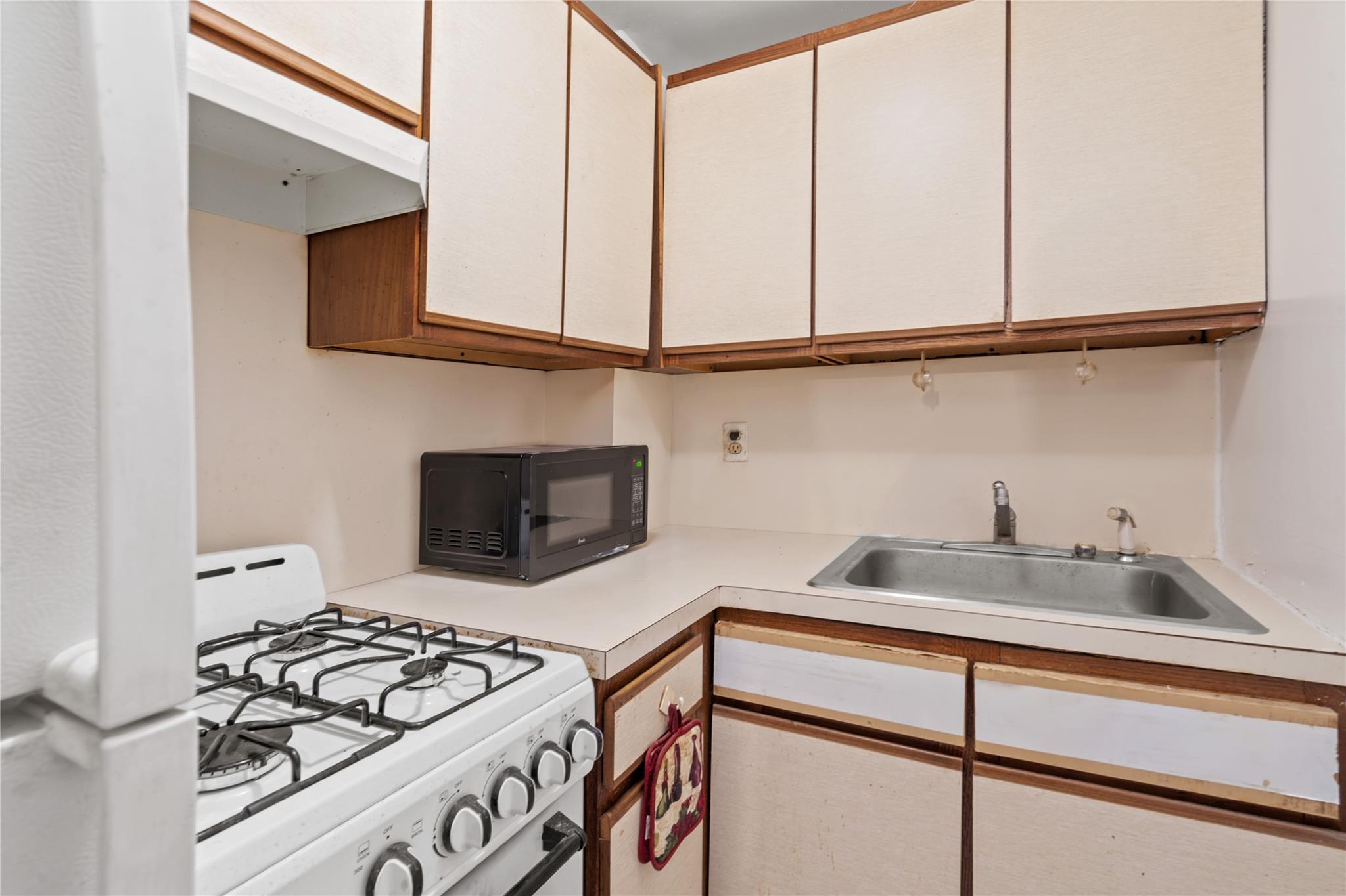 110-20 71st Avenue #106, Forest Hills, New York image 4