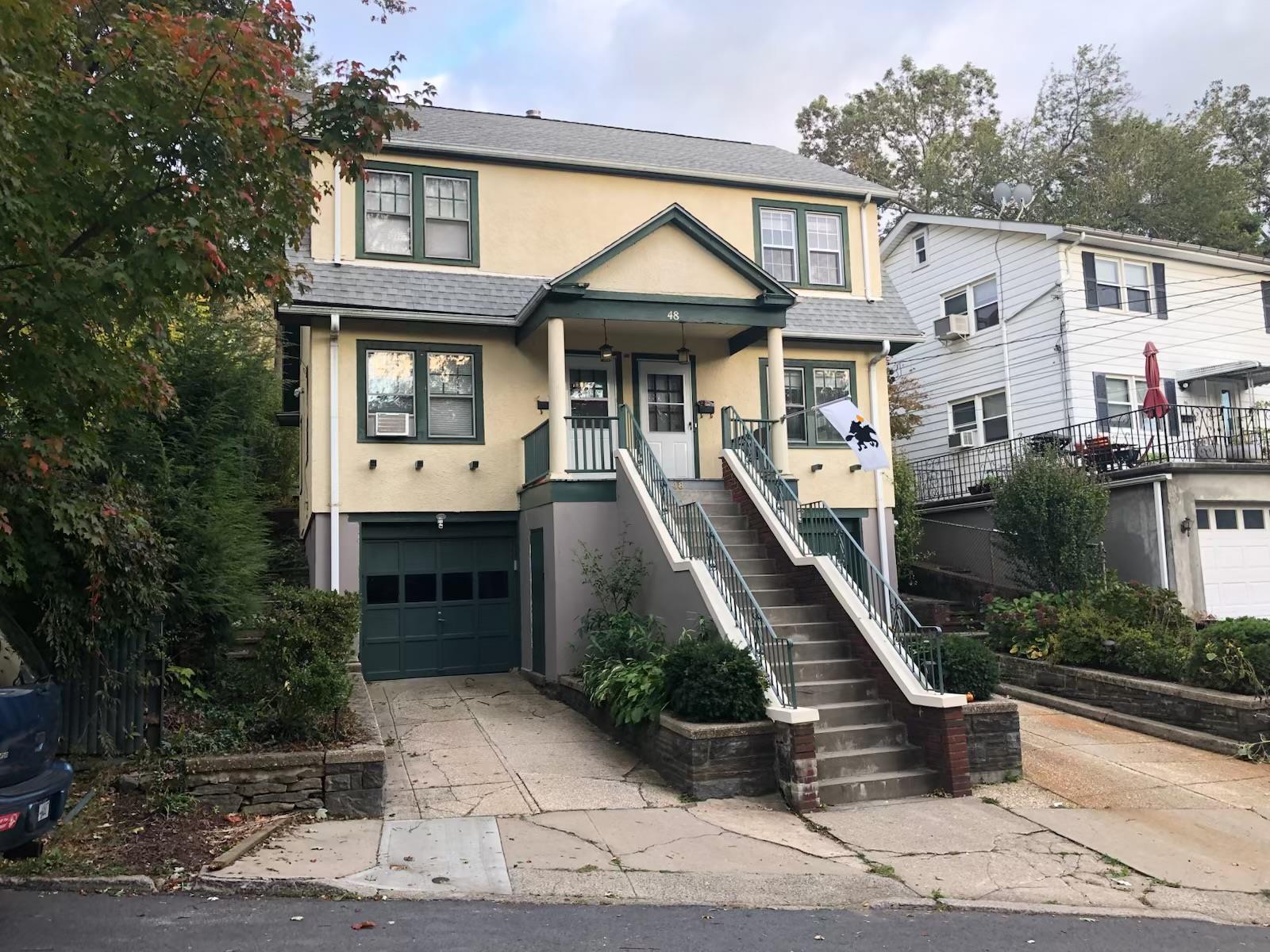 Rental Property at Gordon Avenue North Unit, Mount Pleasant, New York - Bedrooms: 2 
Bathrooms: 1 
Rooms: 6  - $3,450 MO.