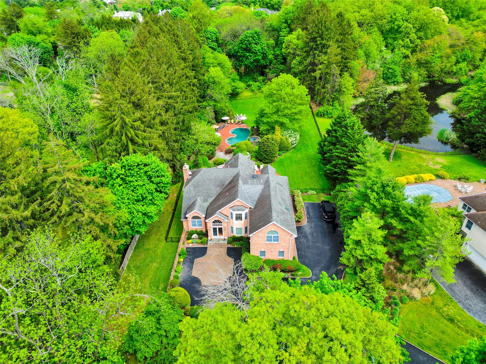 20 Chauncey Place, Woodbury, New York image 46