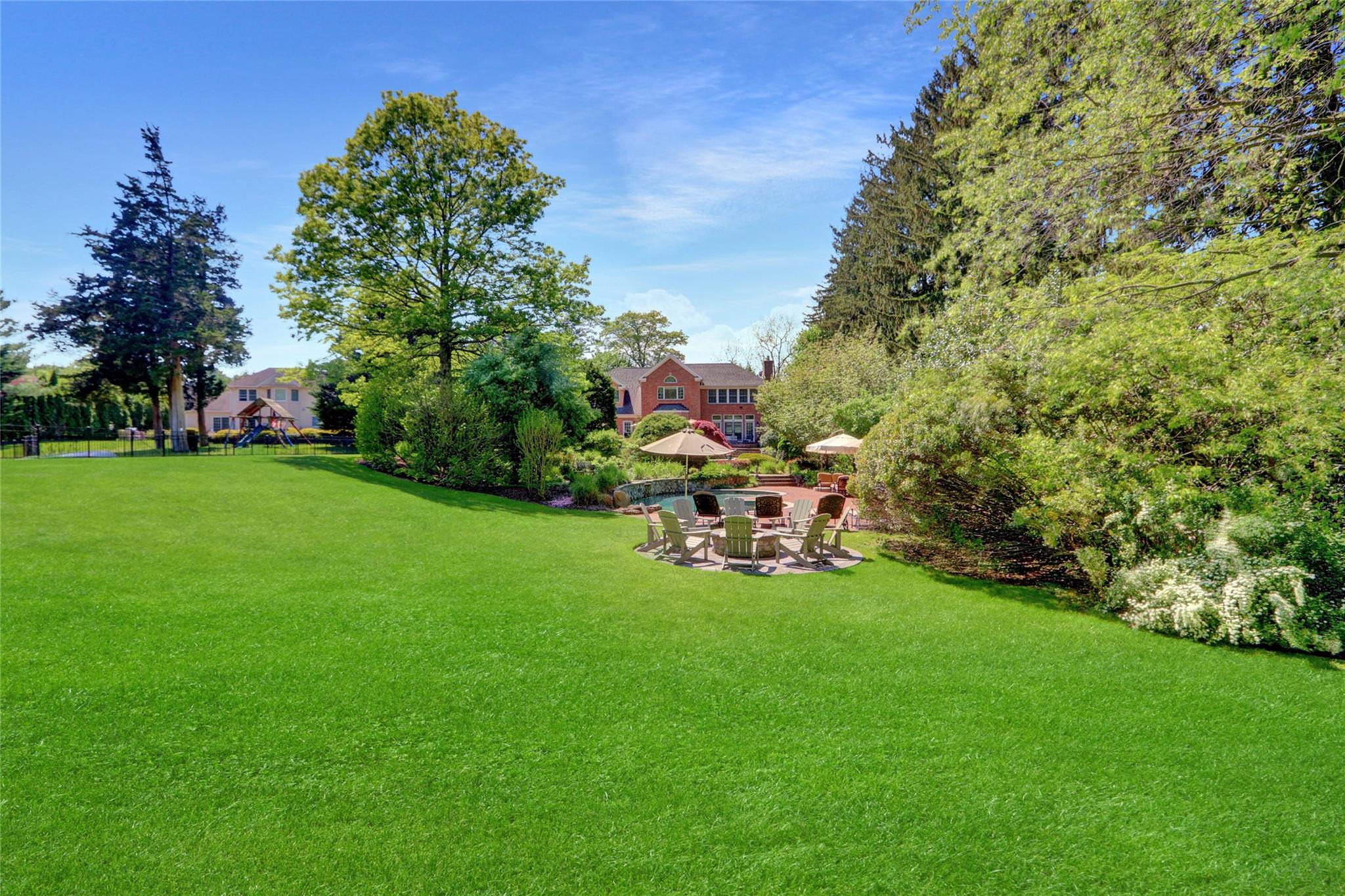 20 Chauncey Place, Woodbury, New York image 44