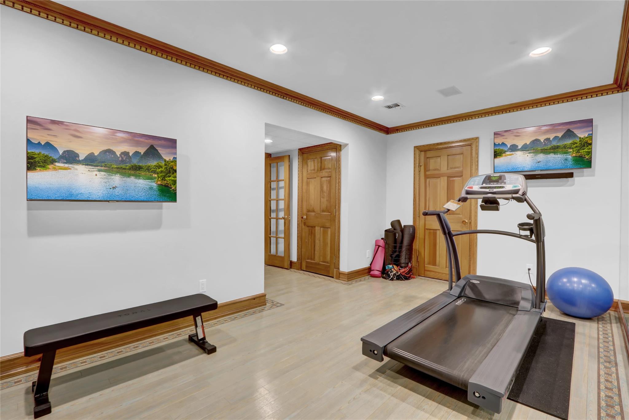 20 Chauncey Place, Woodbury, New York image 33