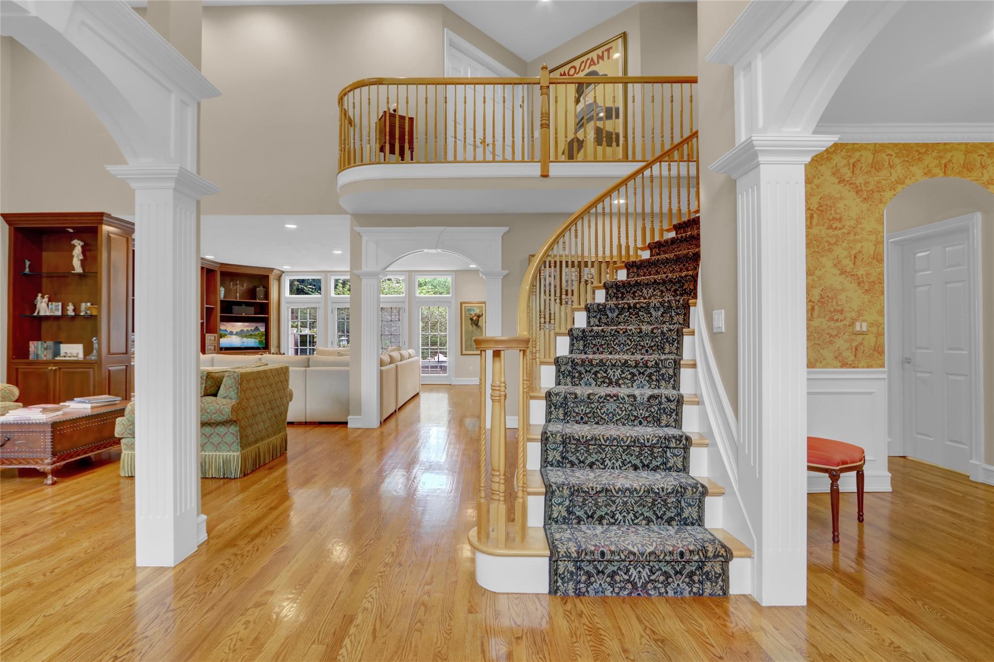 20 Chauncey Place, Woodbury, New York image 3