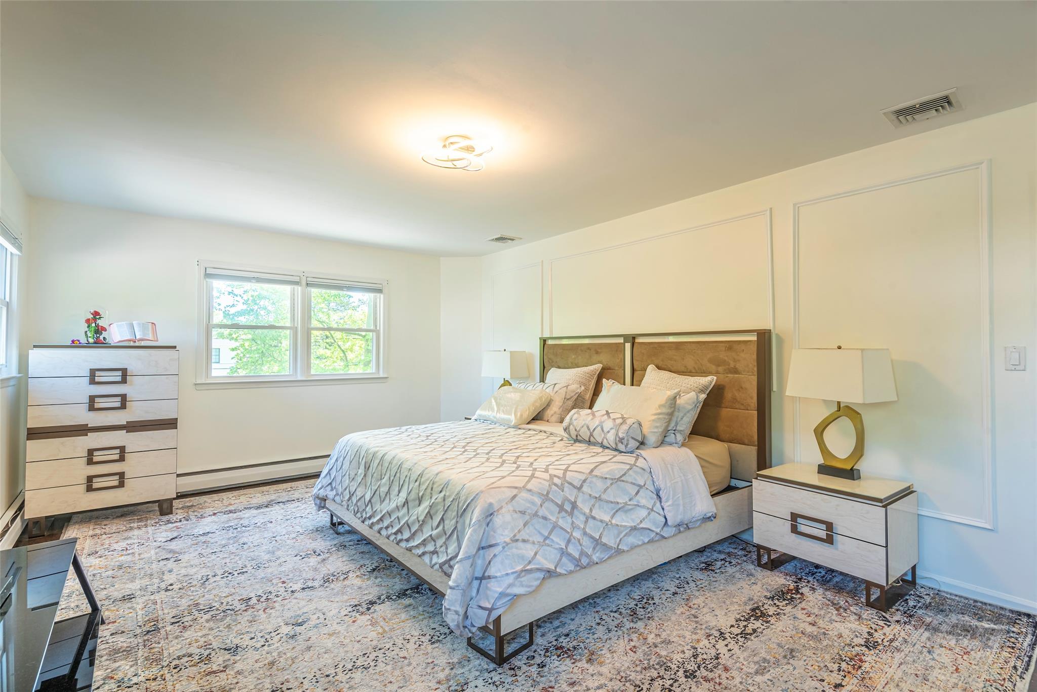 21 Grayon Drive, Dix Hills, New York image 19