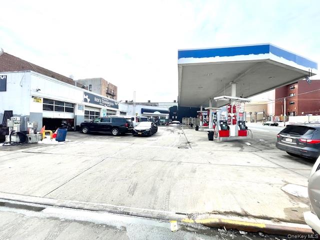 39-04 Skillman Avenue