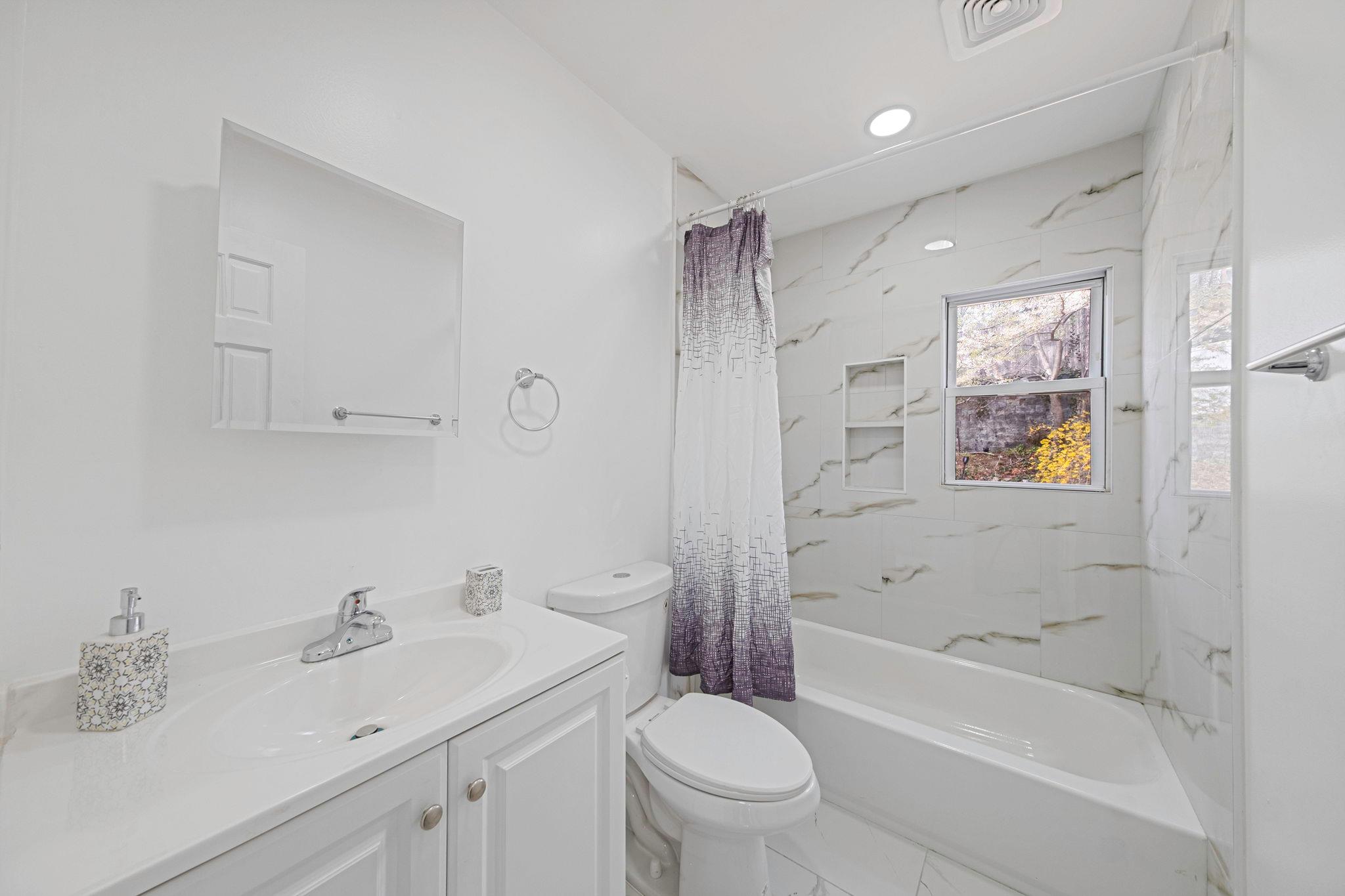 21 Yucca Road, Rocky Point, New York image 23