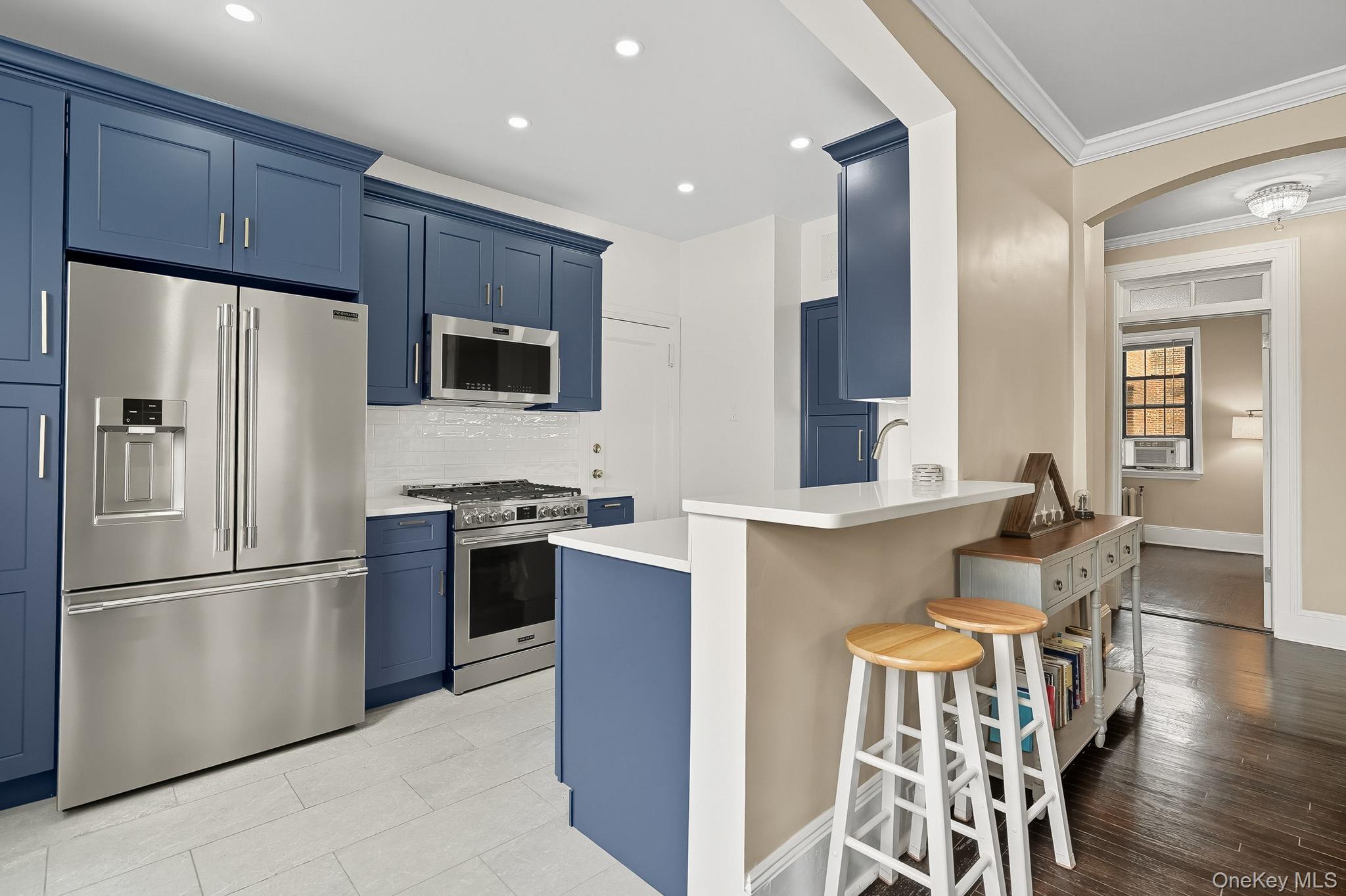 830 Bronx River Road 5A