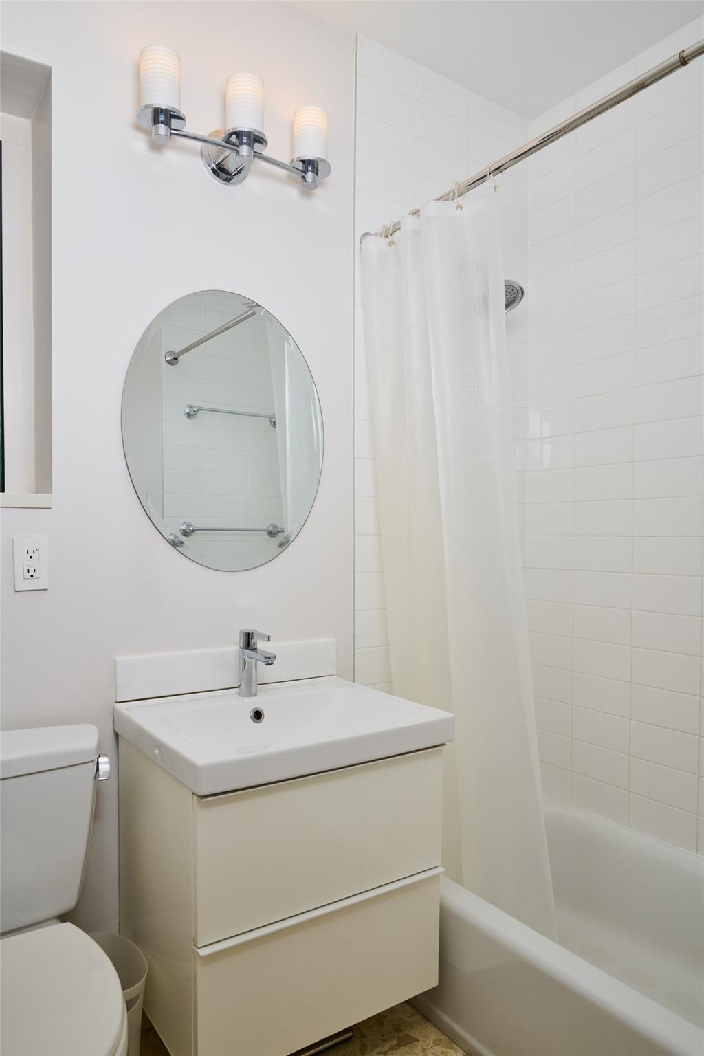 34-20 79th Street St #2J/2I, Jackson Heights, New York image 30