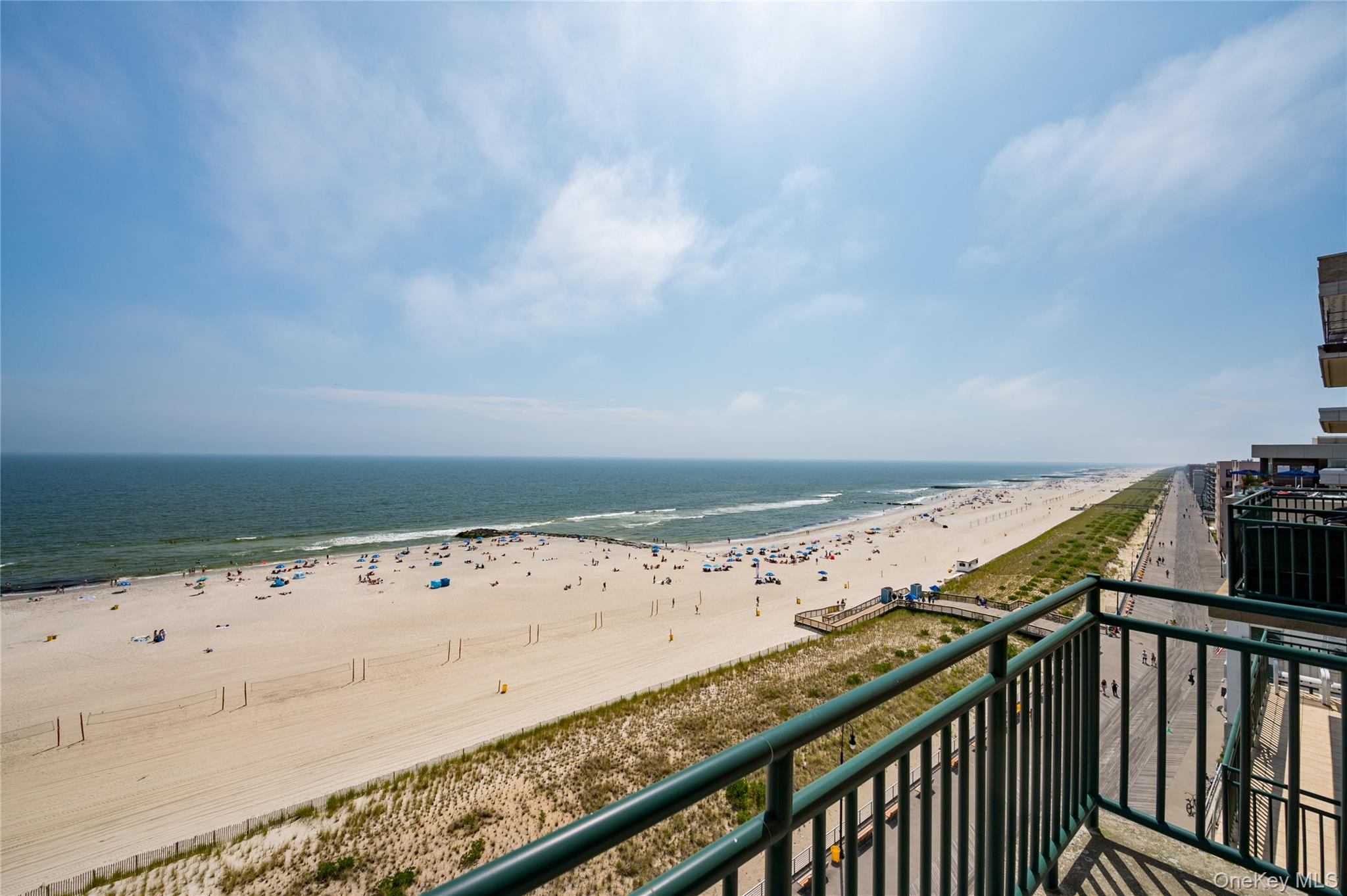 Long Beach, New York 11561, United States, 2 Bedrooms Bedrooms, ,2 BathroomsBathrooms,Residential,Active,102192