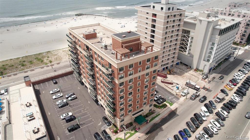 Long Beach, New York 11561, United States, 2 Bedrooms Bedrooms, ,2 BathroomsBathrooms,Residential,Active,102192