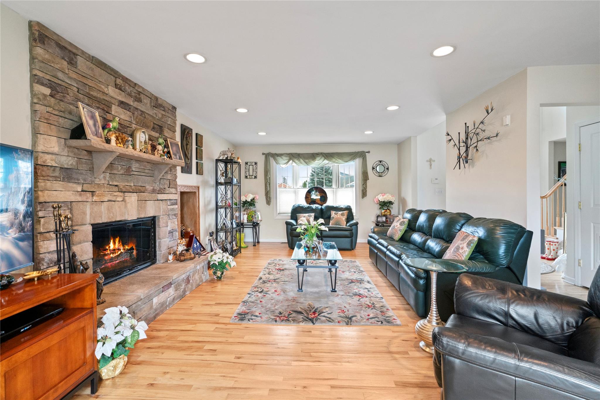 698 Herman Avenue, Franklin Square, New York image 6