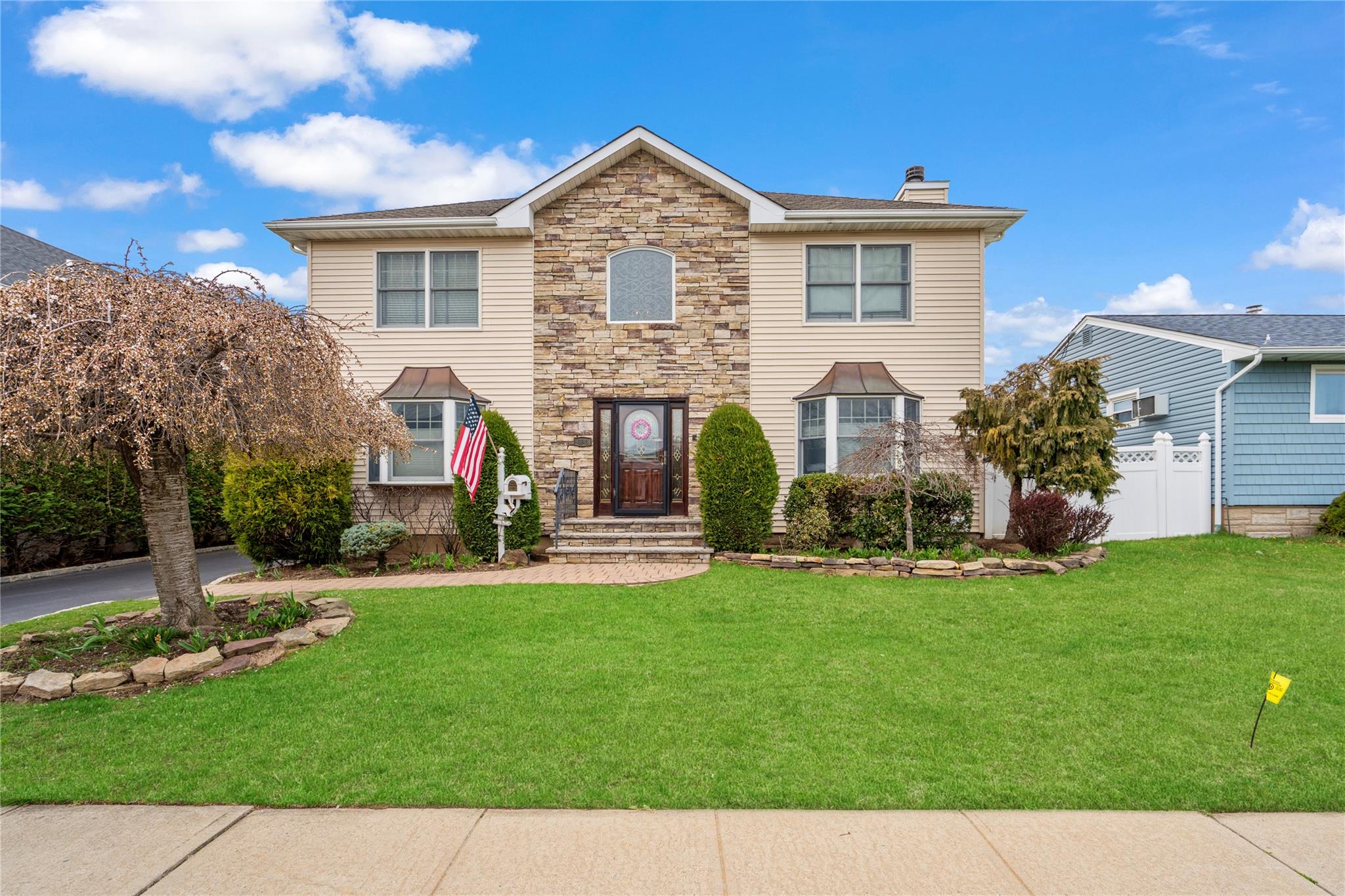 698 Herman Avenue, Franklin Square, New York image 22