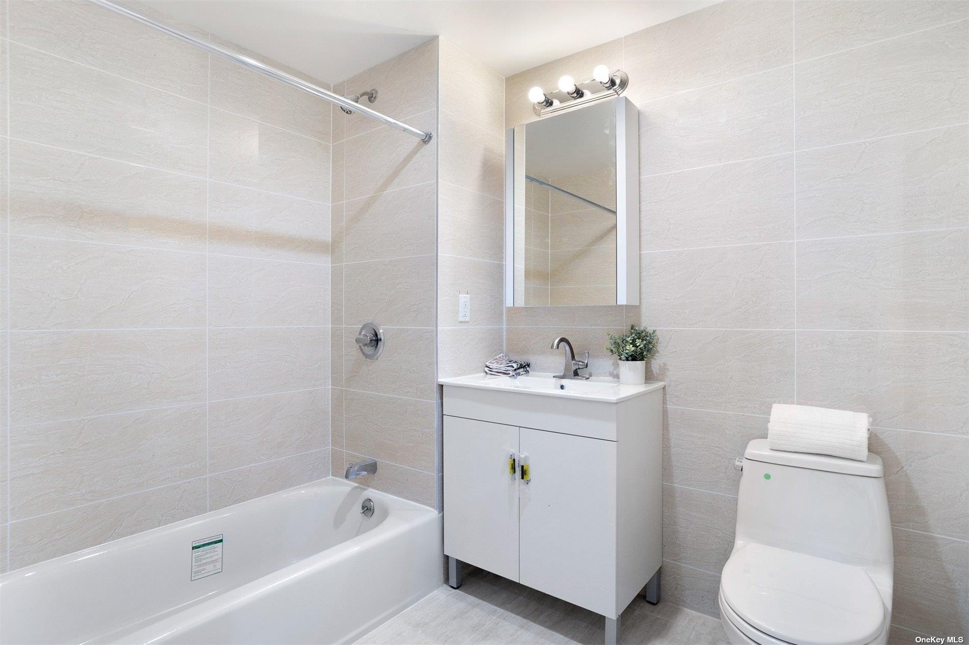 91-23 Corona Avenue #2G, New York, New York image 25
