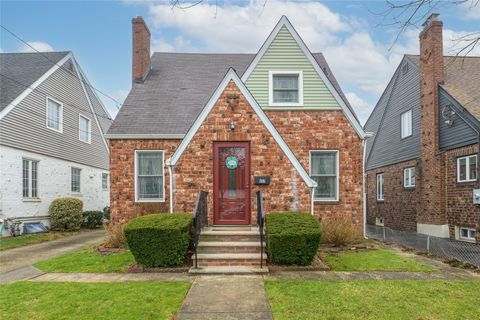 457 Pennsylvania Avenue, North Hempstead, NY 11596 - MLS#: 836352