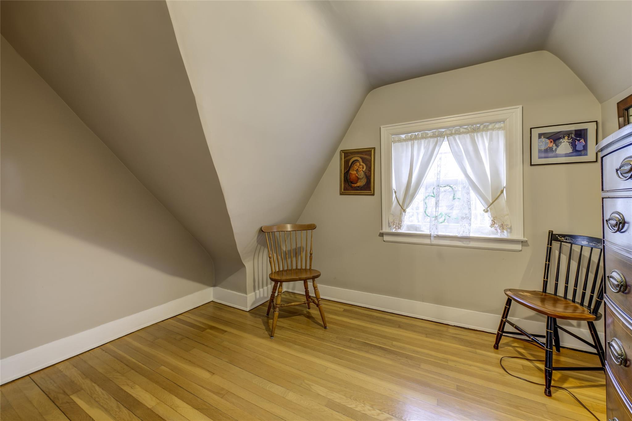 457 Pennsylvania Avenue, Williston Park, New York image 15