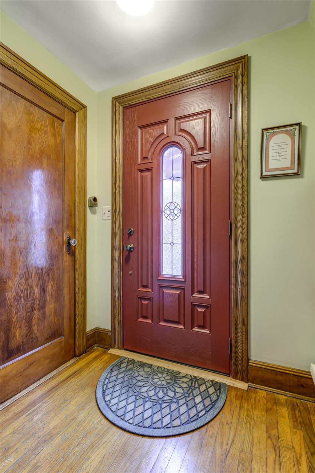 457 Pennsylvania Avenue, Williston Park, New York image 3