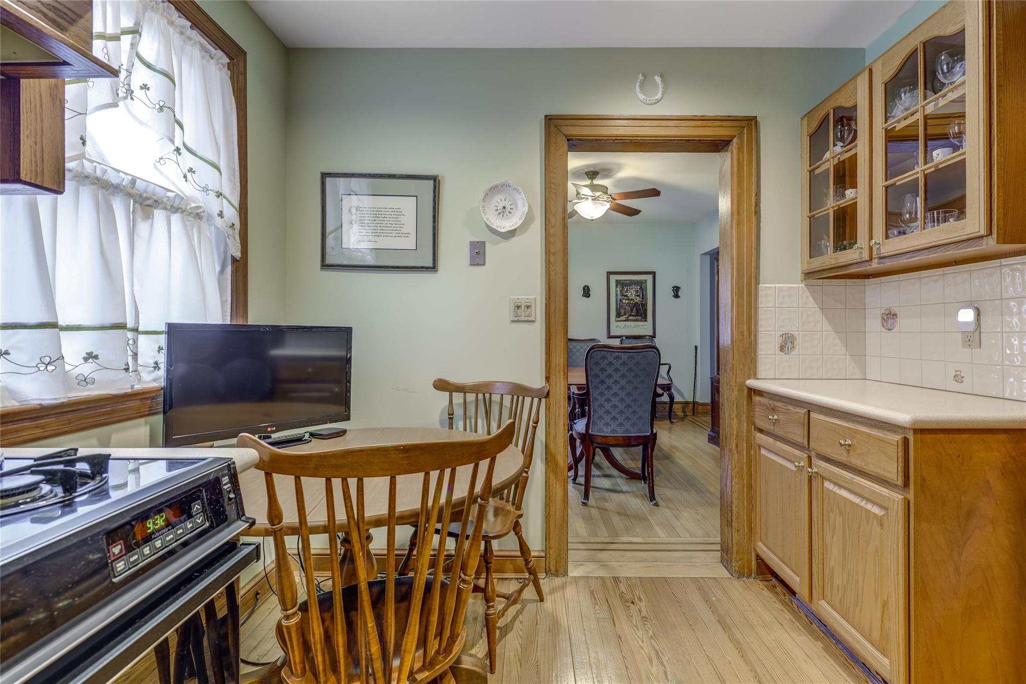 457 Pennsylvania Avenue, Williston Park, New York image 12