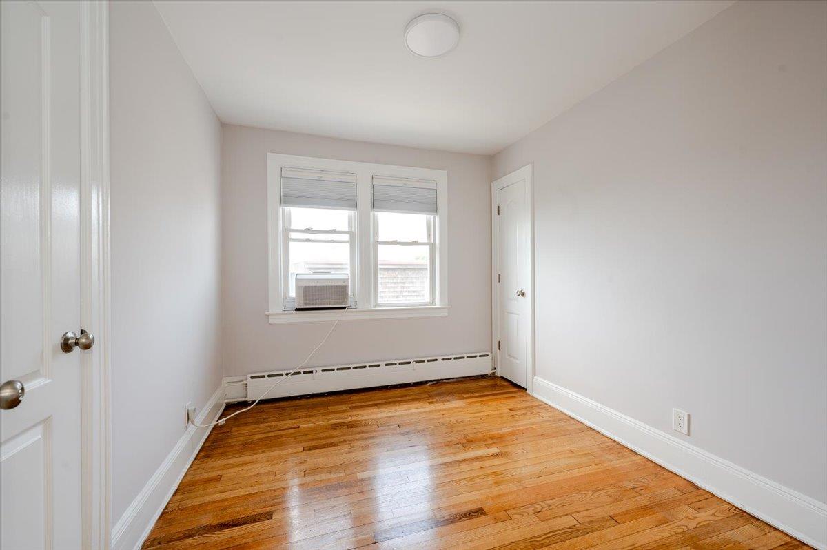 Long Beach, New York 11561, United States, 1 Bedroom Bedrooms, ,1 BathroomBathrooms,Residential,Active,149454