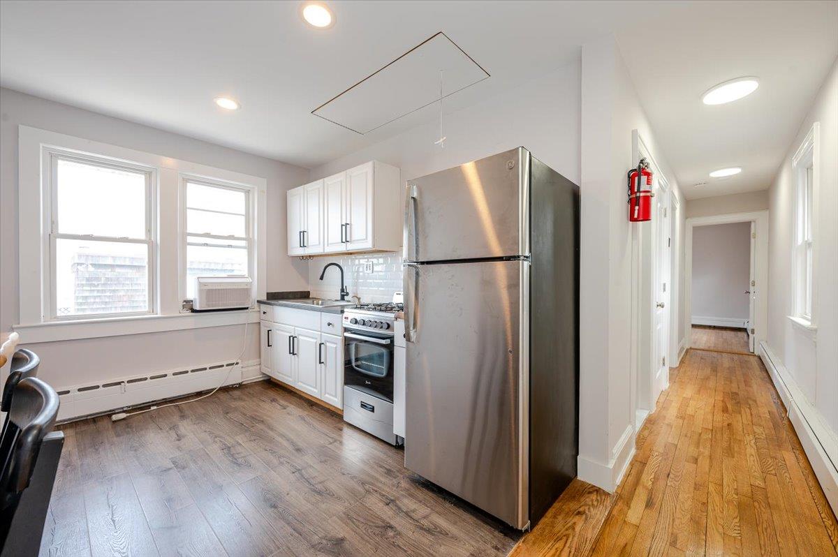 Long Beach, New York 11561, United States, 1 Bedroom Bedrooms, ,1 BathroomBathrooms,Residential,Active,149454