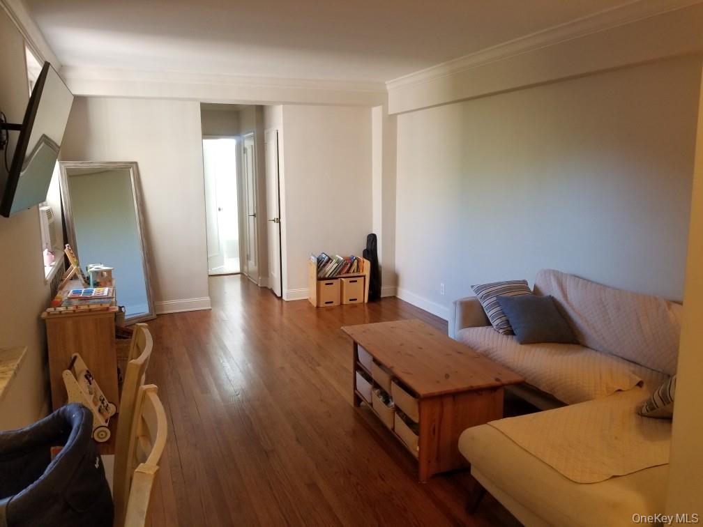 760 Bronx River Road A68