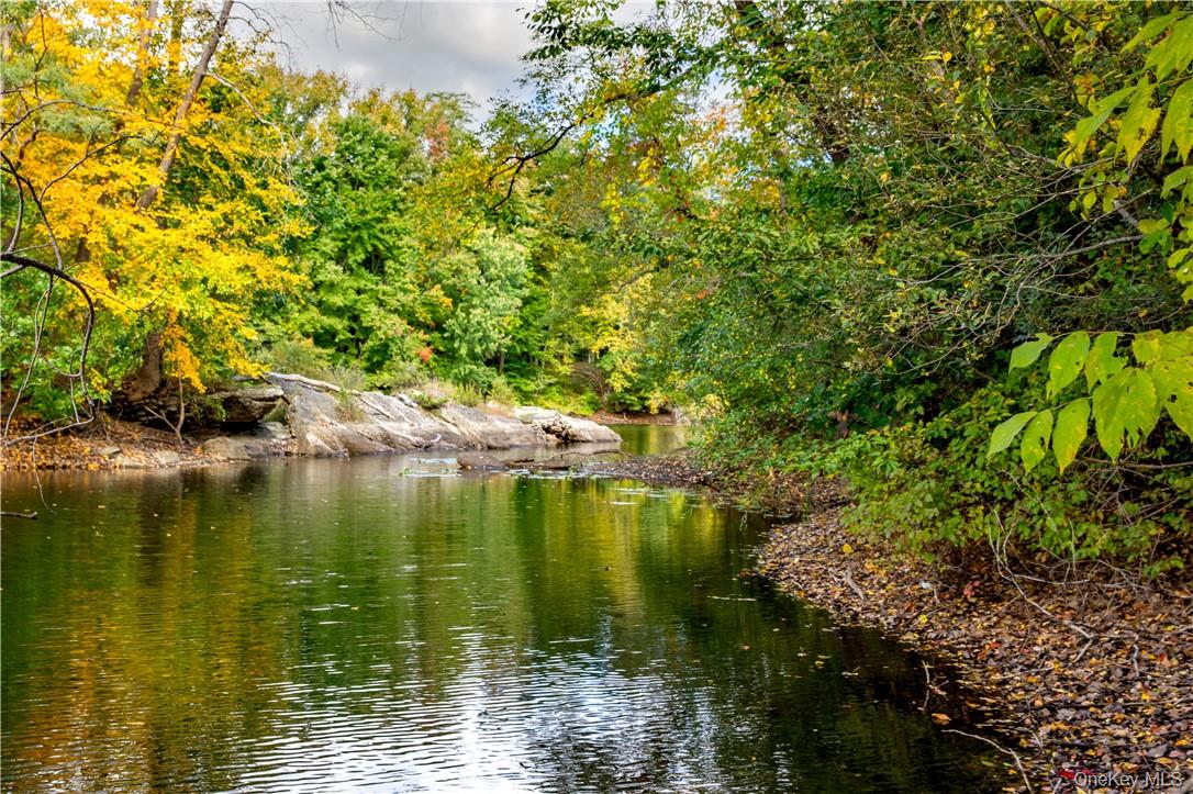 325-361 Old Post Road