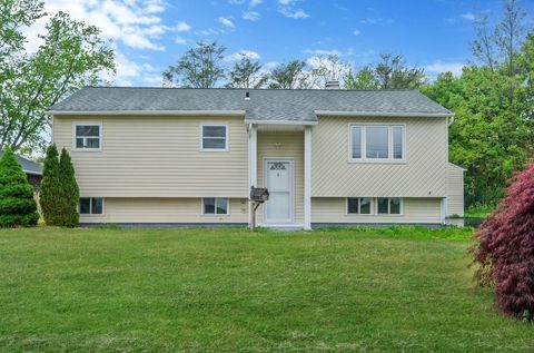 2812 Kane Avenue Medford NY 11763