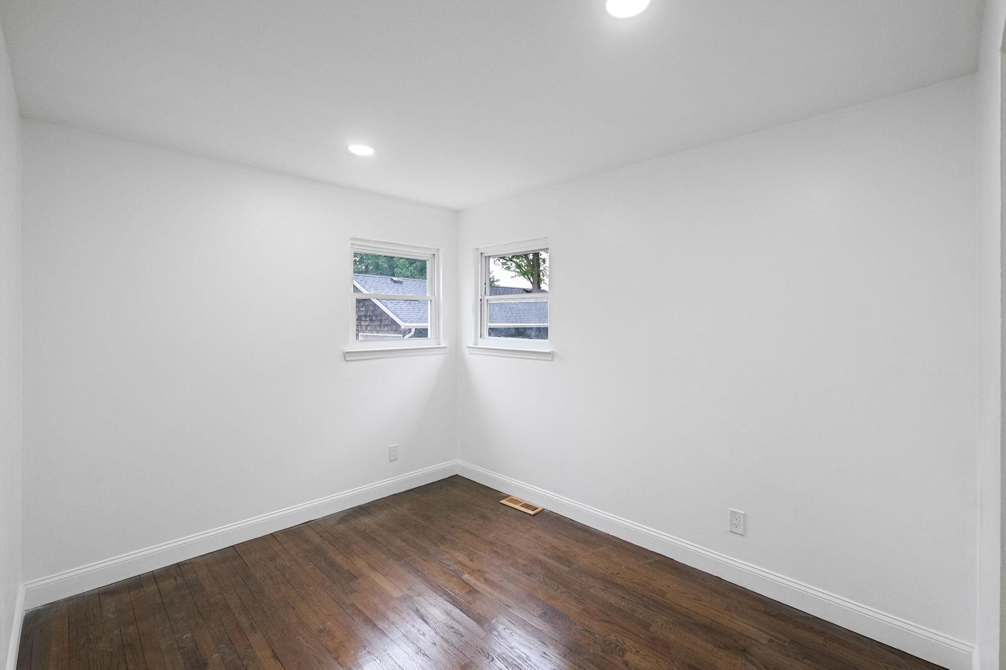 2812 Kane Avenue, Medford, New York image 15