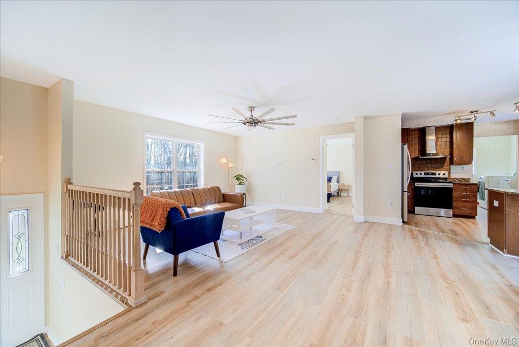 237 S Ohioville Road