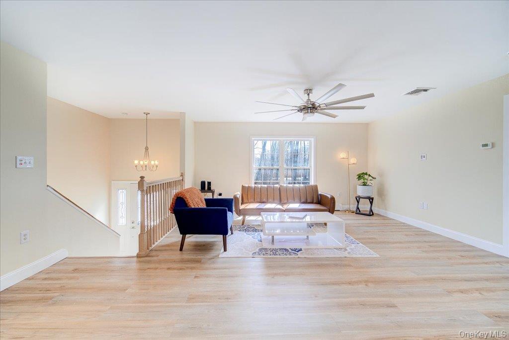 237 S Ohioville Road