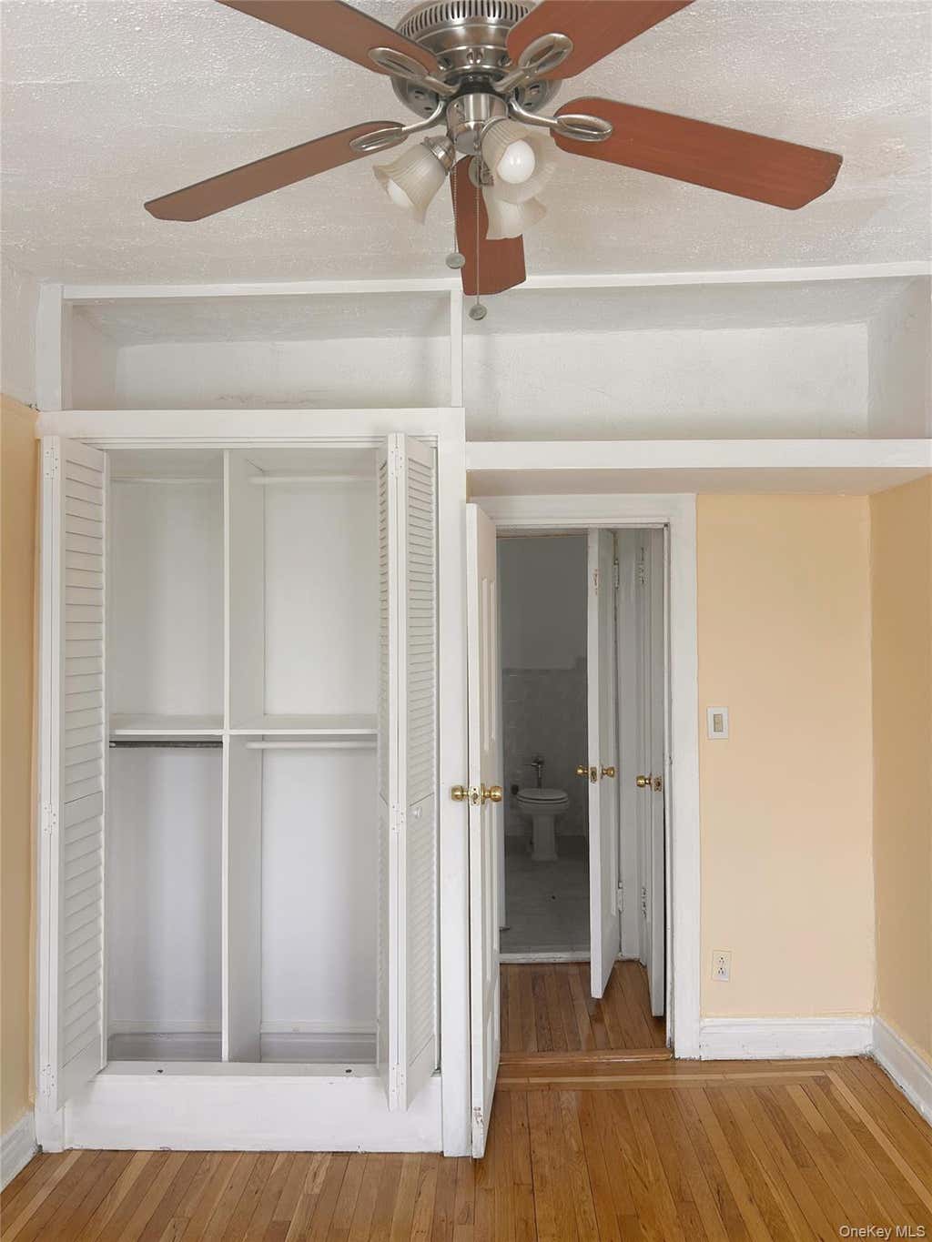 Photo of 37-16 83rd Street #6G, Jackson Heights, NY 11372 (MLS # 1039185)