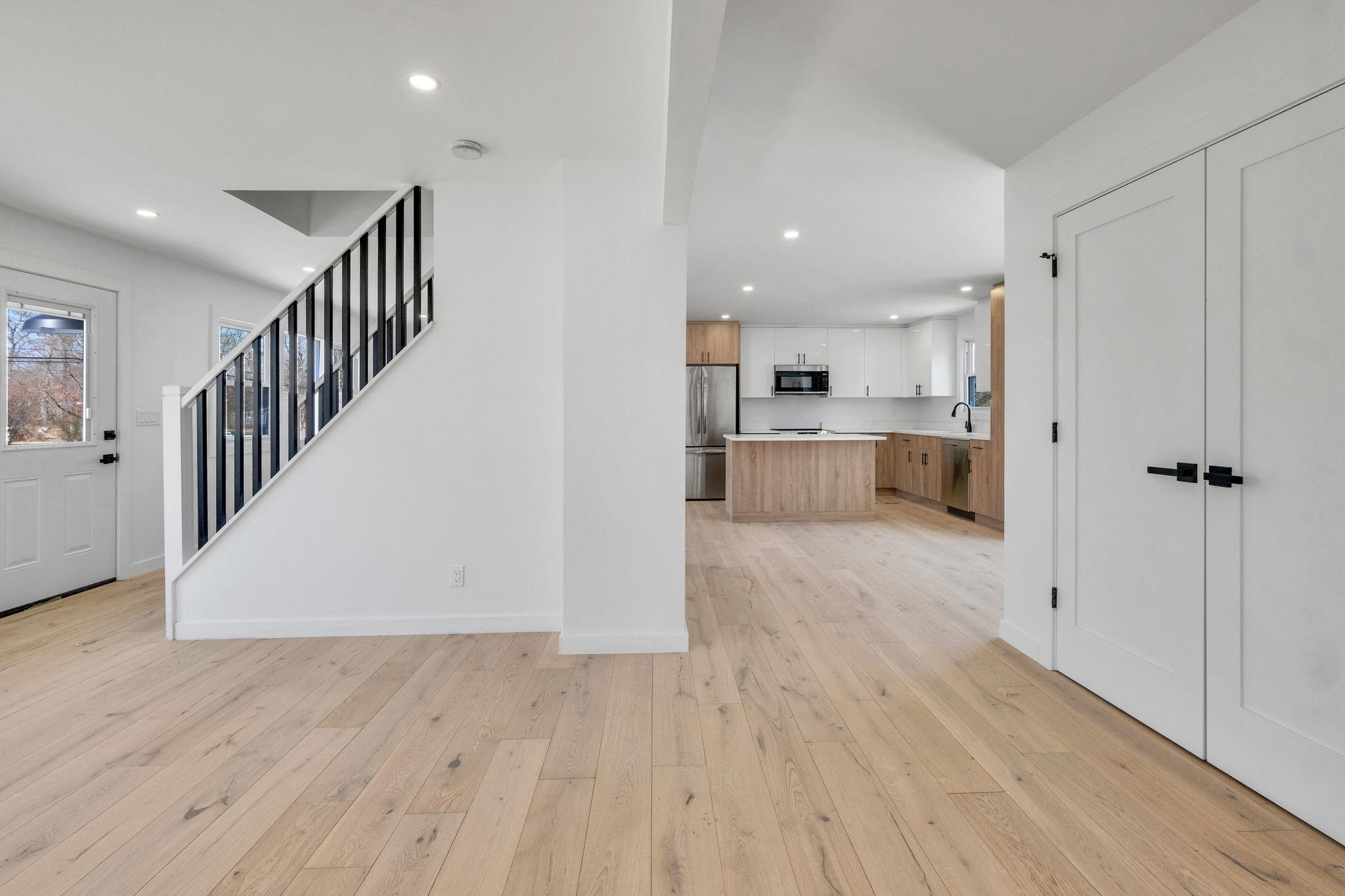 448 Avondale Drive, Shirley, New York image 23