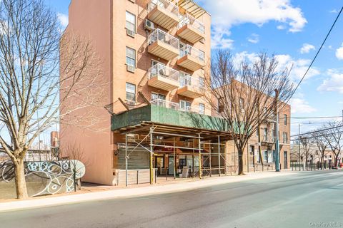 4135 67th Street 5C Woodside NY 11377