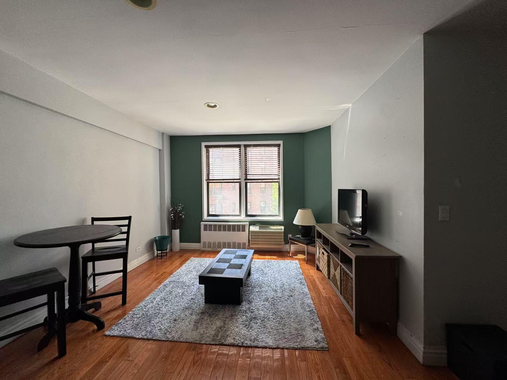 100-25 Queens Boulevard #4D, Forest Hills, New York image 4