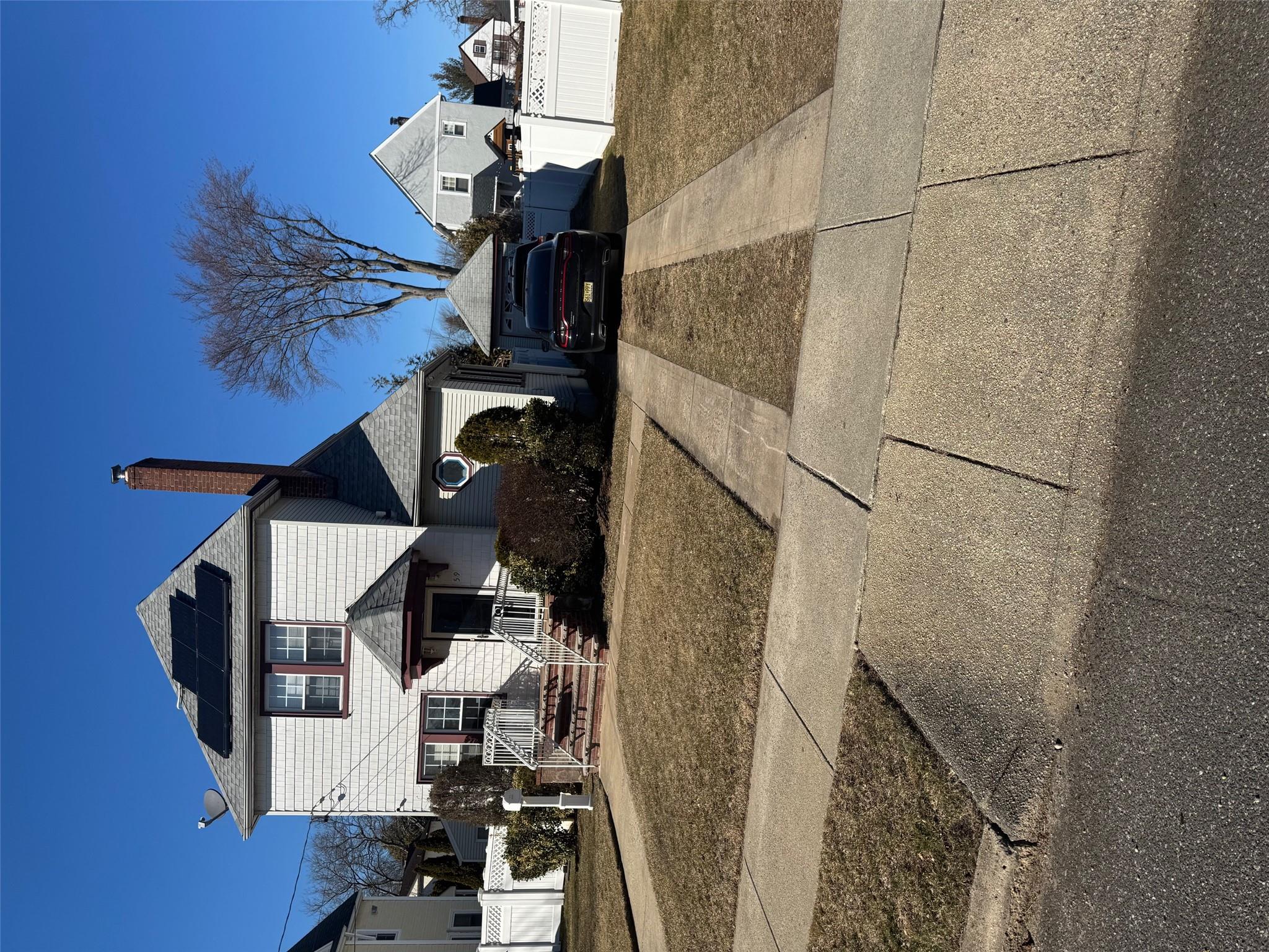 59 School Street, Malverne, New York image 1