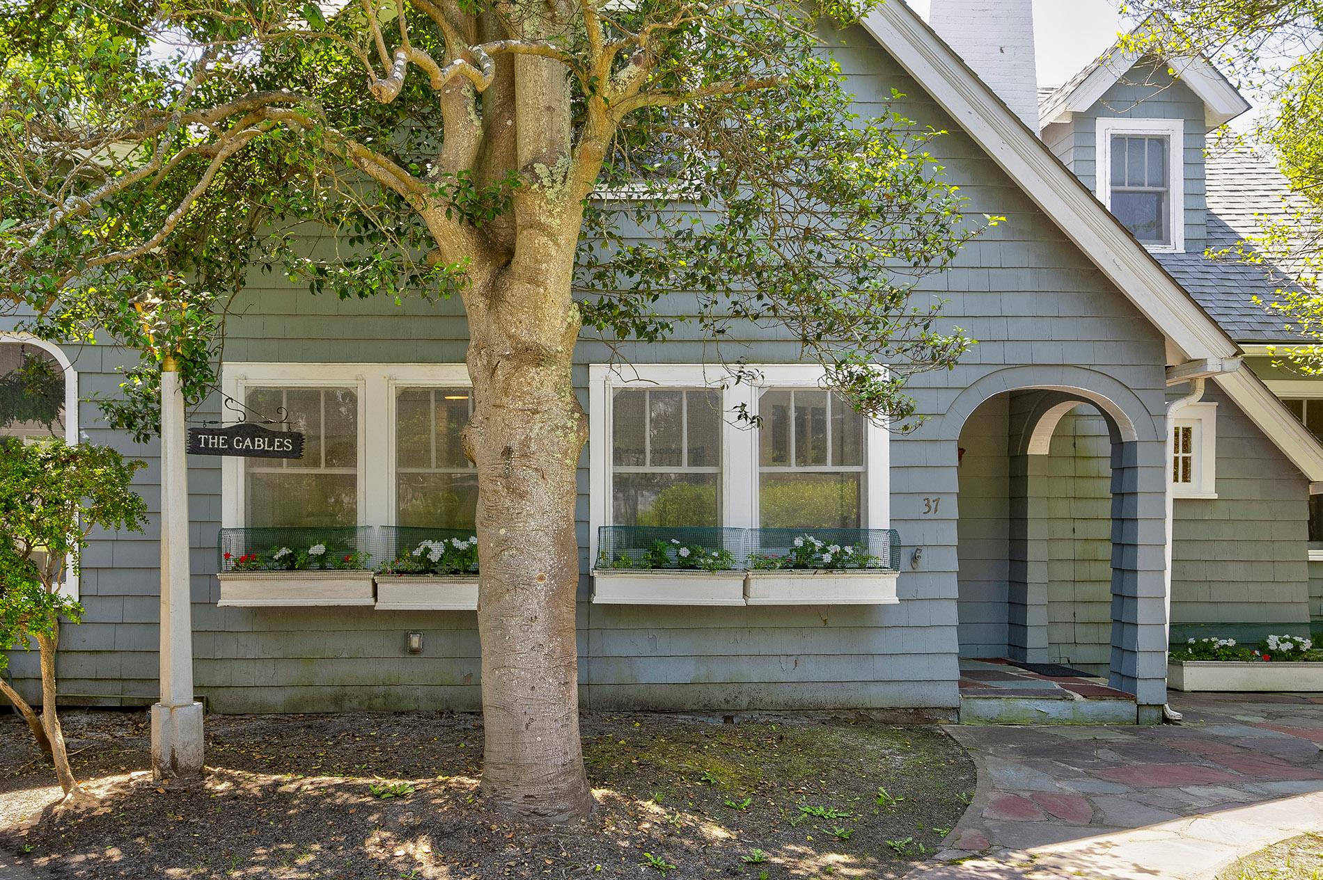 37 Duneway Avenue