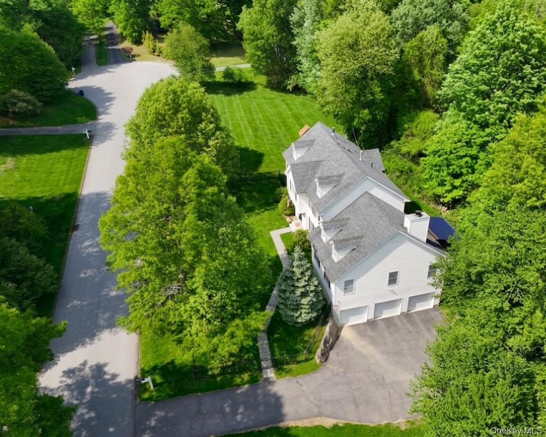 22 Theodore Trail