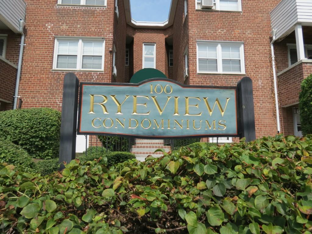 Theodore Fremd Avenue B2c, Rye, New York - 1 Bedrooms  
1 Bathrooms  
3 Rooms - 