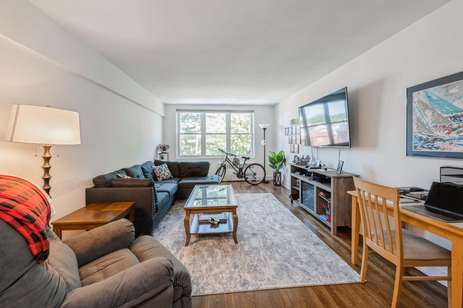 43 Bronx River Road #8R, Yonkers, New York image 2