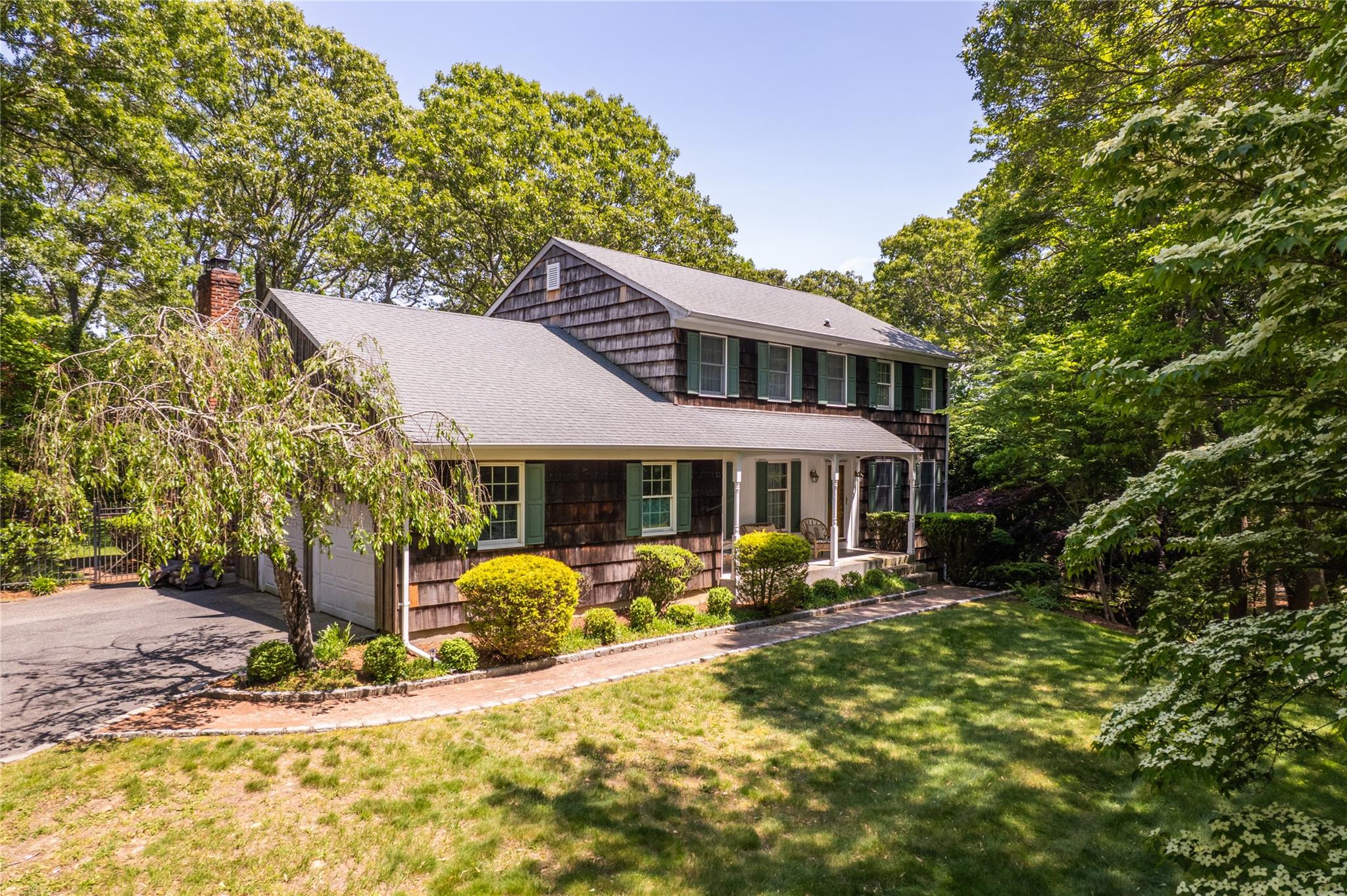 12 Cordwood Path, Shoreham, New York image 40