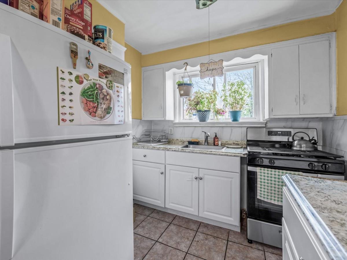 3344 Eastchester Road