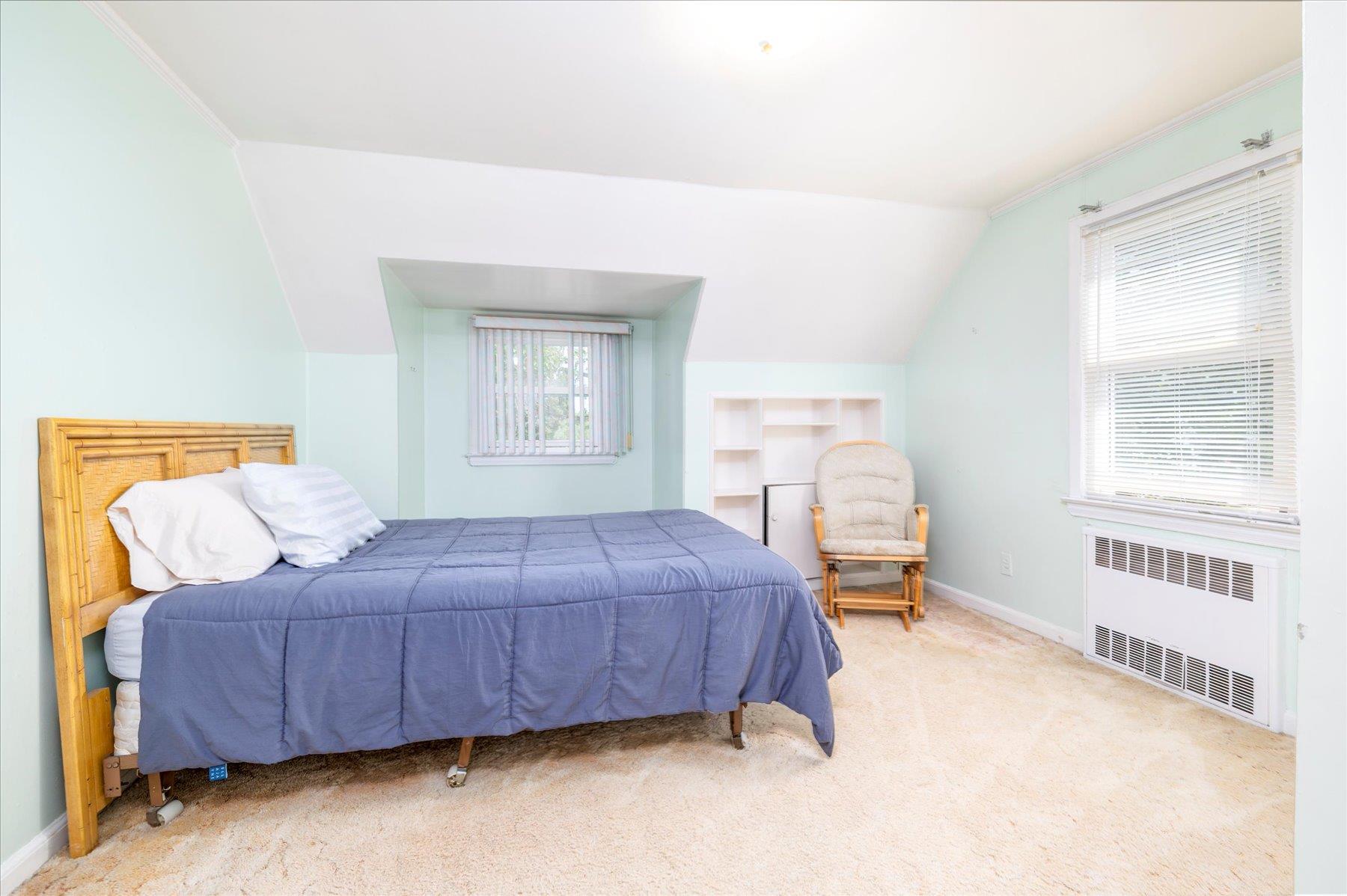 240 N. Cottage Street, Valley Stream, New York image 13