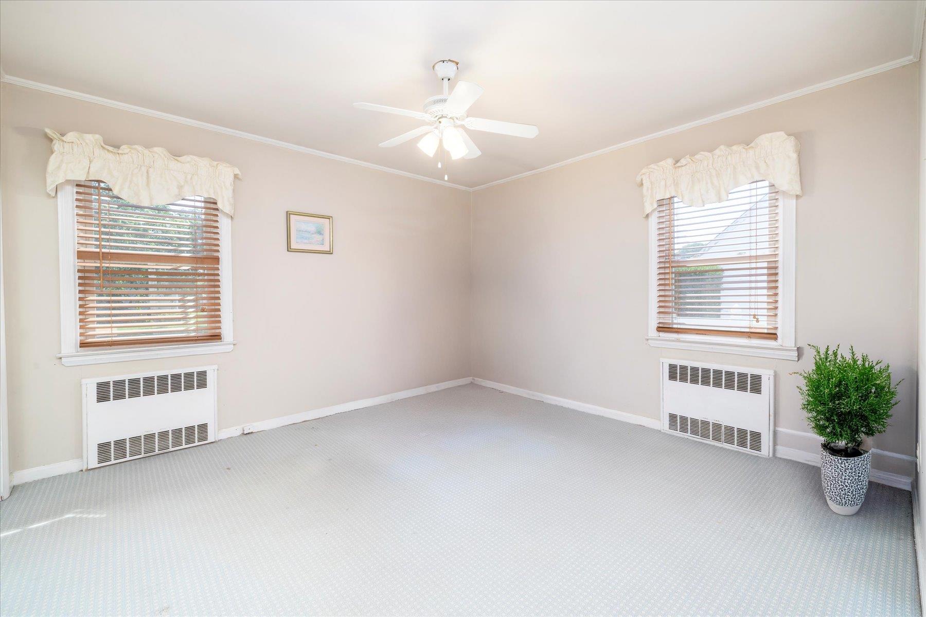 240 N. Cottage Street, Valley Stream, New York image 10