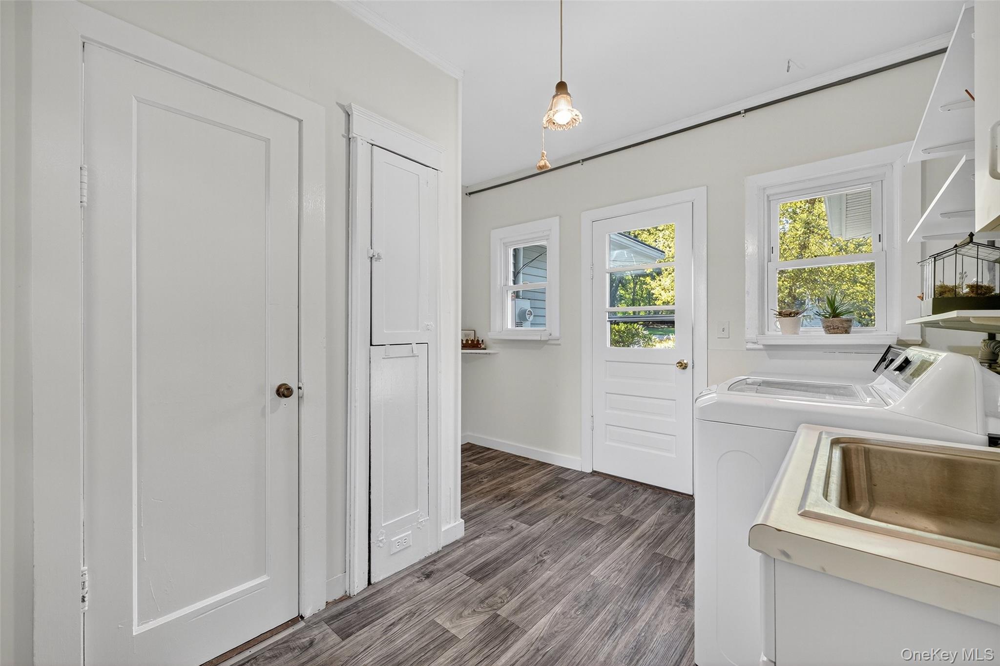 Yorktown Heights, New York 10598, United States, 3 Bedrooms Bedrooms, ,2 BathroomsBathrooms,Residential,Active,227064