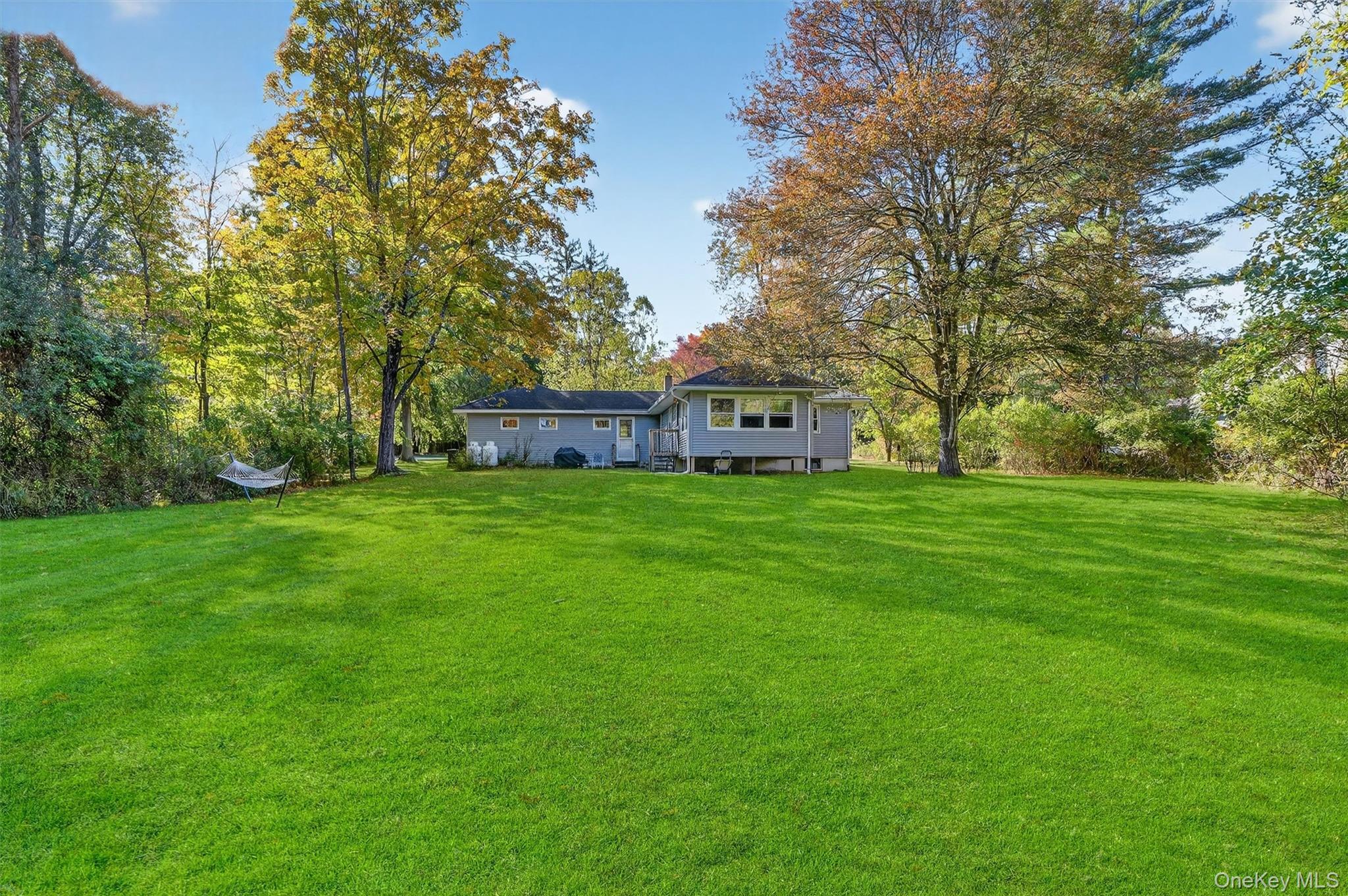 Yorktown Heights, New York 10598, United States, 3 Bedrooms Bedrooms, ,2 BathroomsBathrooms,Residential,Active,227064