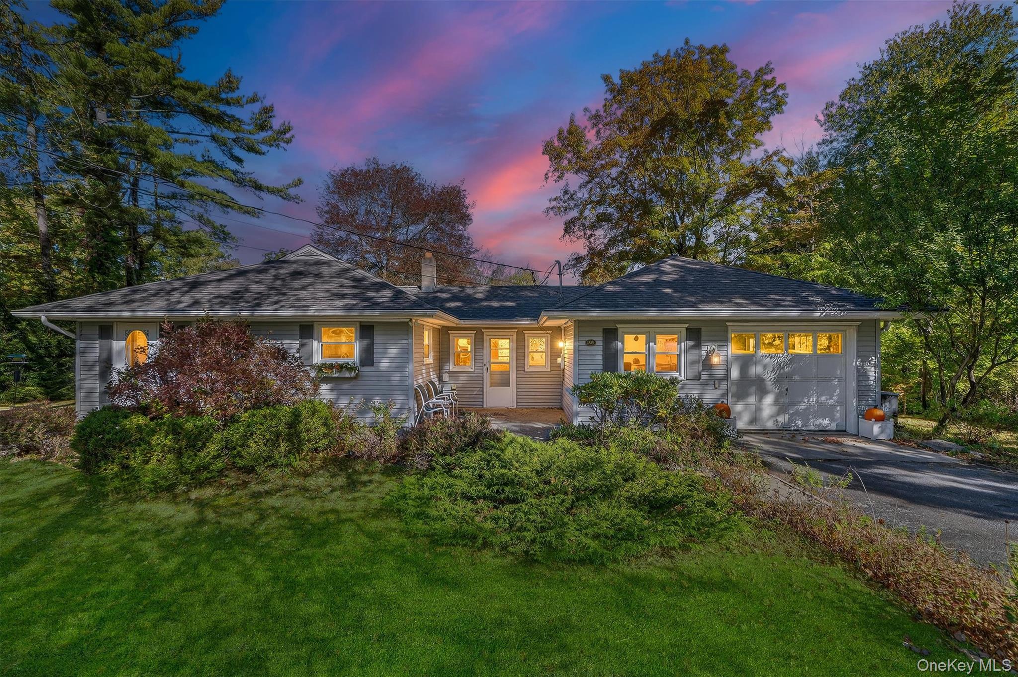 Yorktown Heights, New York 10598, United States, 3 Bedrooms Bedrooms, ,2 BathroomsBathrooms,Residential,Active,227064