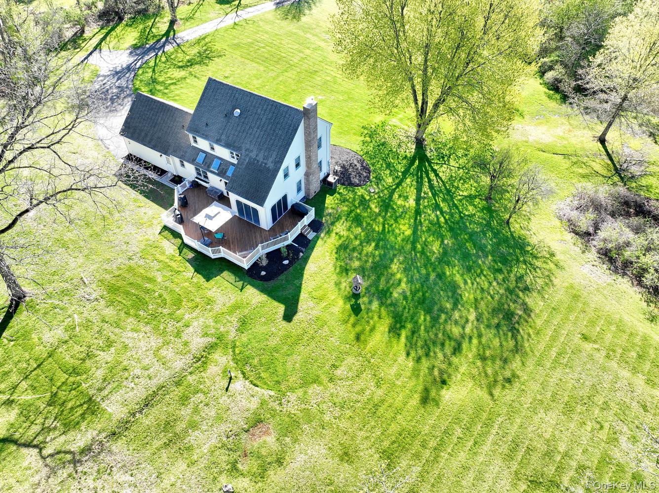 1051 Ridgebury Road